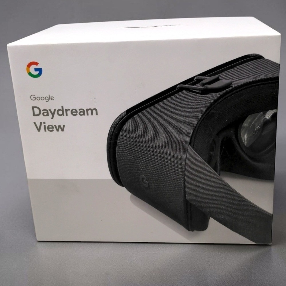 Google Daydream View VR Headset Slate Gray with Remote Controller & Box